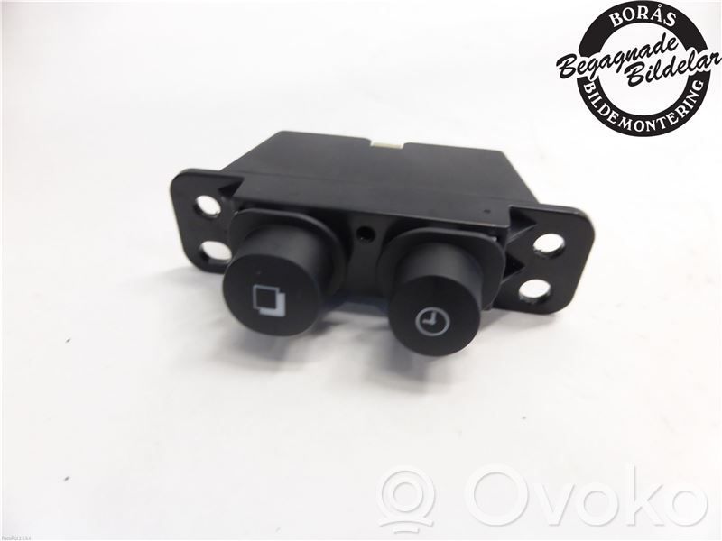 Nissan Note (E12) Other switches/knobs/shifts 