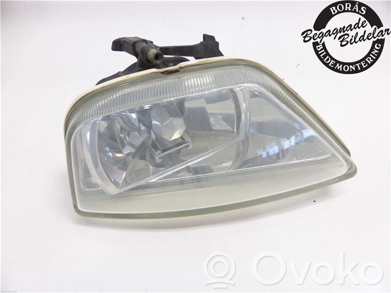 Ford Focus Miglas lukturis priekšā 