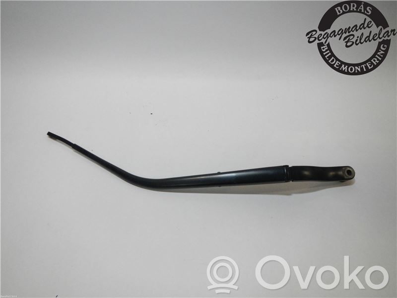 Mazda 3 II Front wiper blade arm 