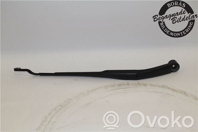 KIA Ceed Front wiper blade arm 