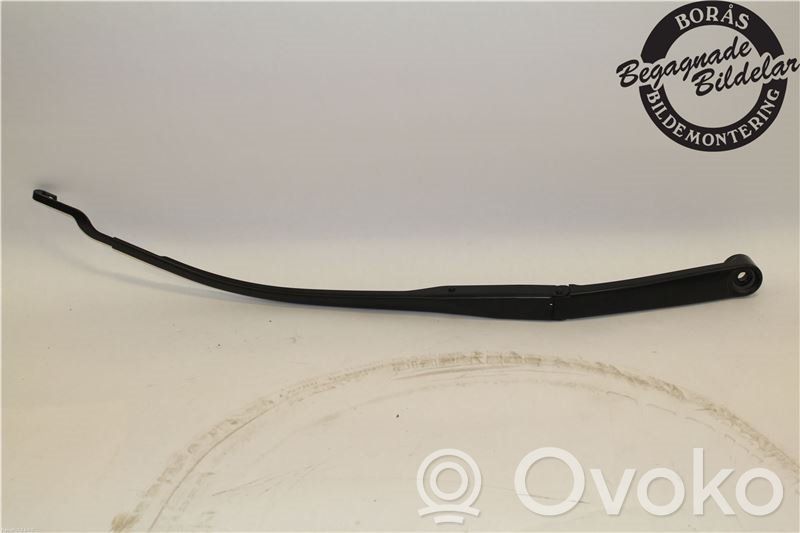 KIA Ceed Front wiper blade arm 