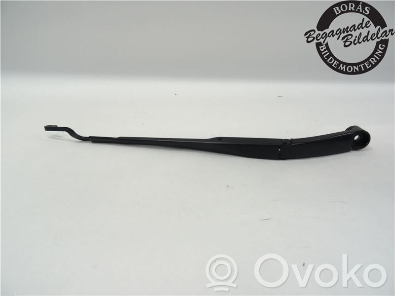KIA Ceed Front wiper blade arm 