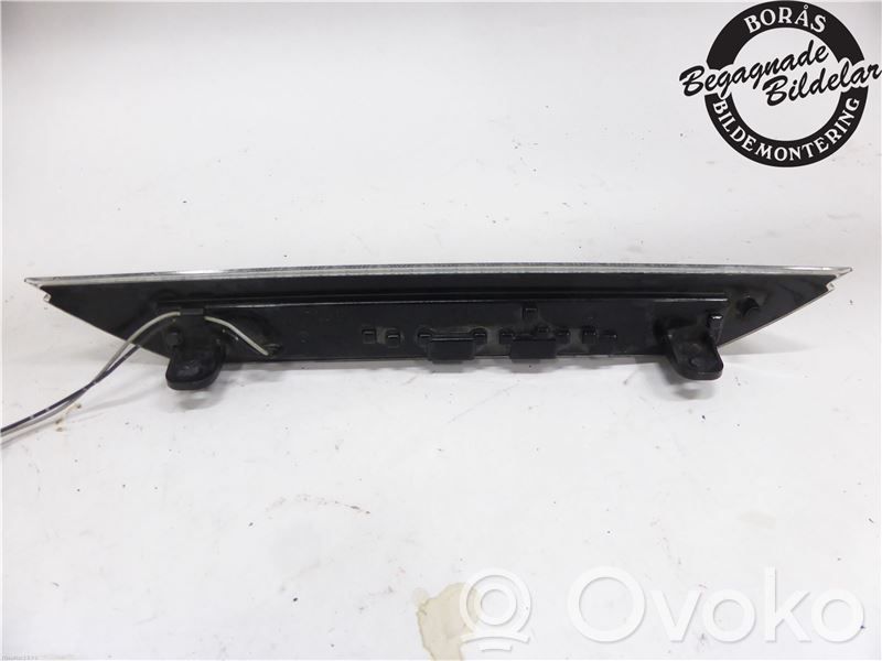 Citroen C-Crosser Third/center stoplight 