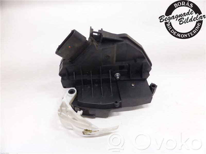 Ford C-MAX II Rear door lock 