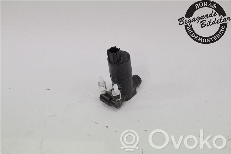 Ford Focus Windscreen/windshield washer pump 