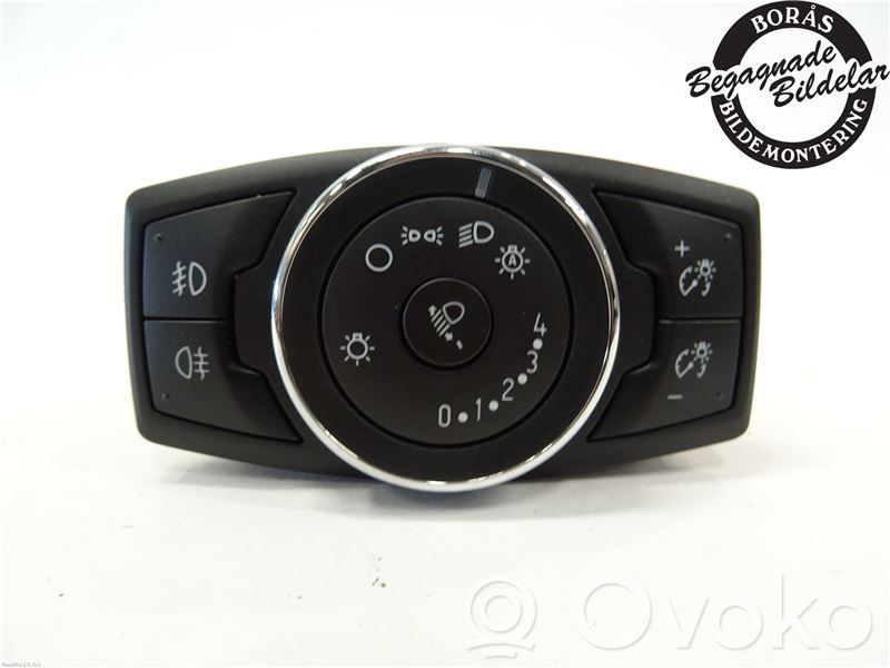 Ford Focus Light switch 