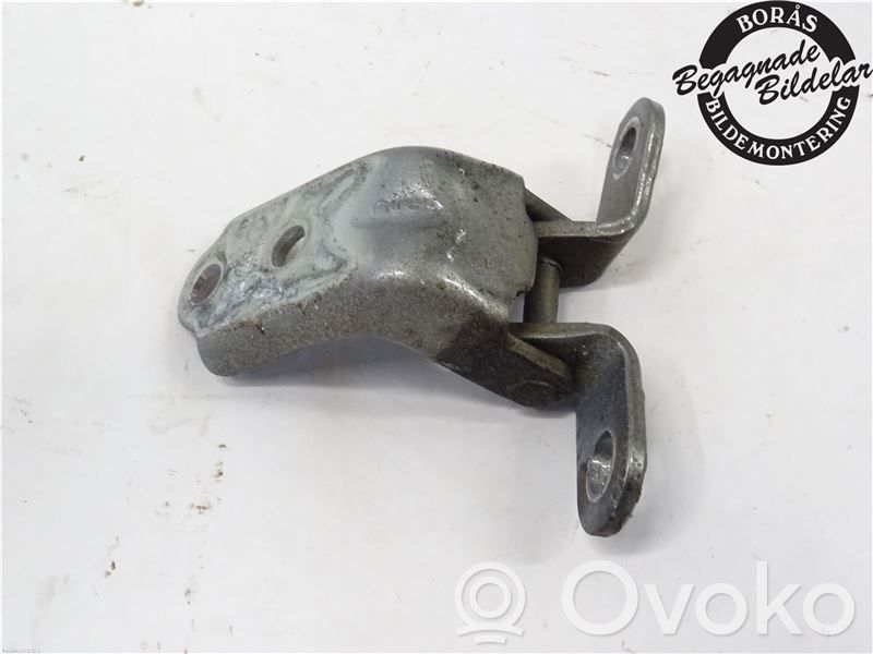 KIA Carens III Rear door lower hinge 