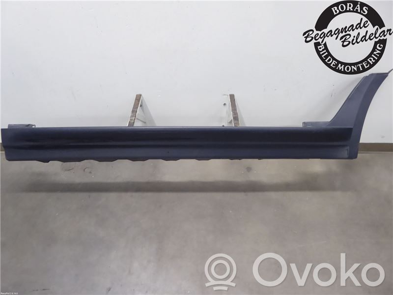 BMW X3 E83 Sill 