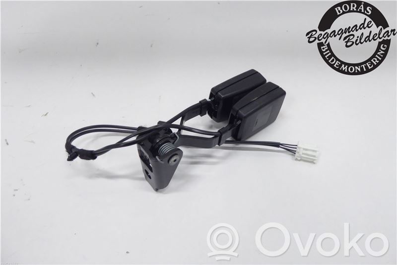 Citroen C5 Gurtschloss vorne 