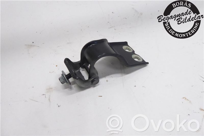 Ford Focus Tailgate/trunk/boot hinge 