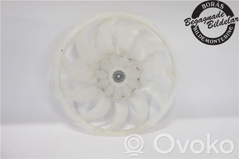 Impulsor de ventilador   73311FJ000