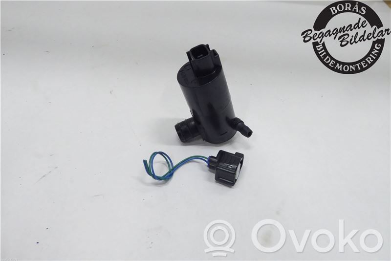 Peugeot 108 Windscreen/windshield washer pump 