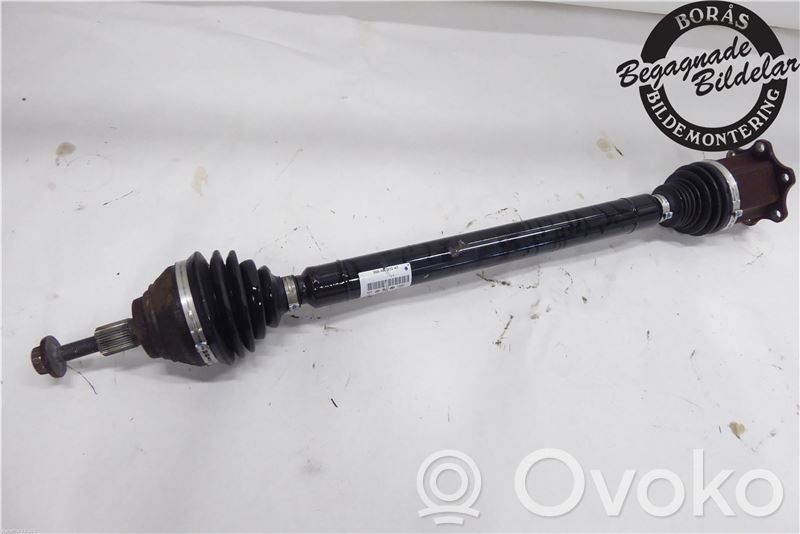 Volkswagen PASSAT B8 Półoś przednia 