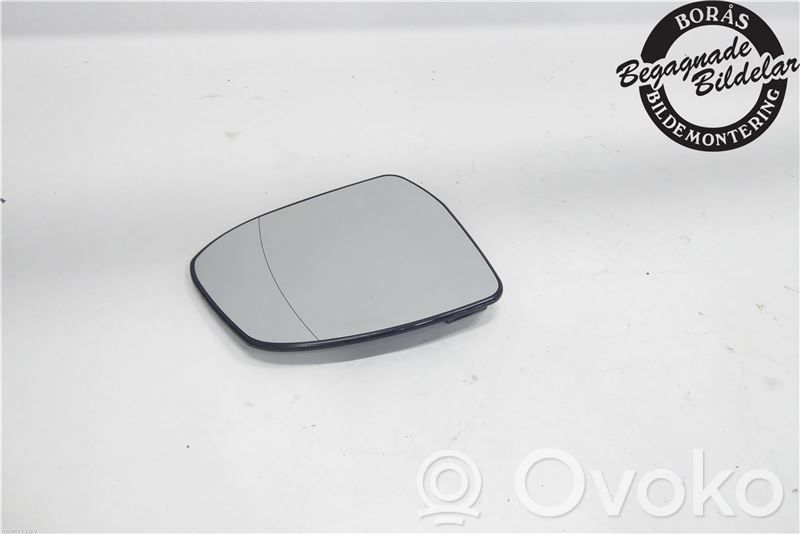 Ford Focus Sivupeilin lasi 