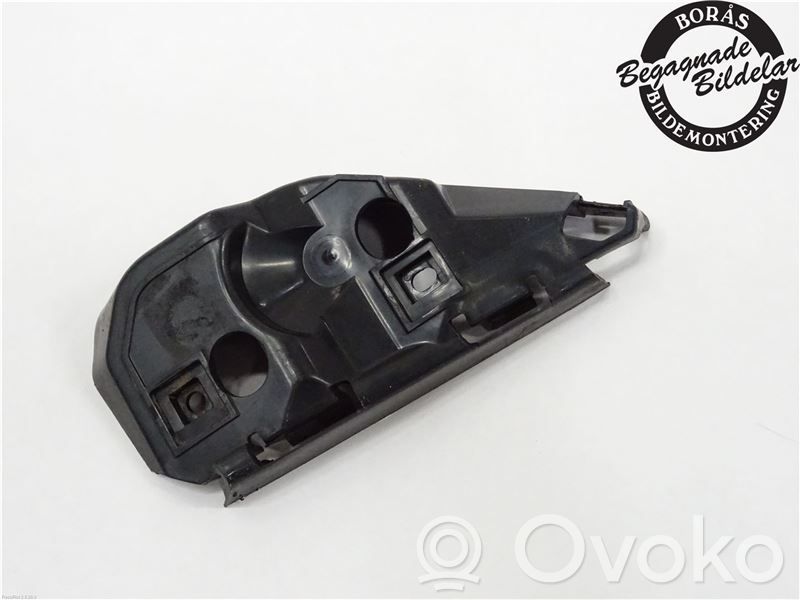 Front bumper mounting bracket   30655894