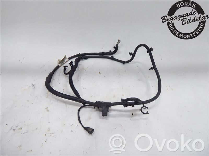 Ford C-MAX II Cable positivo (batería) 