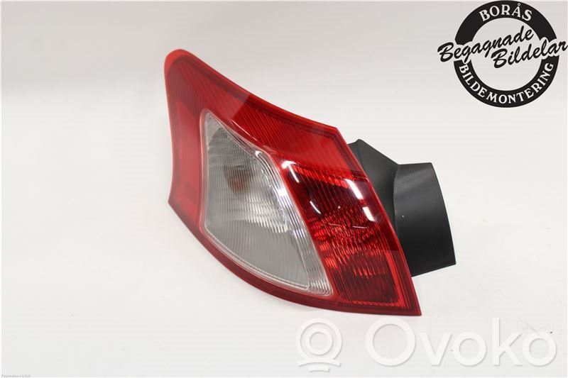 Takavalot   8330A277