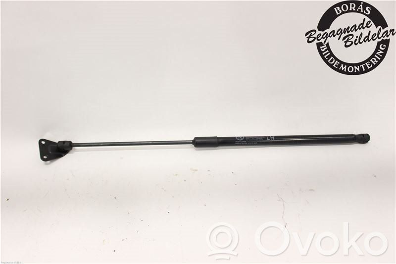 KIA Ceed Tailgate strut 