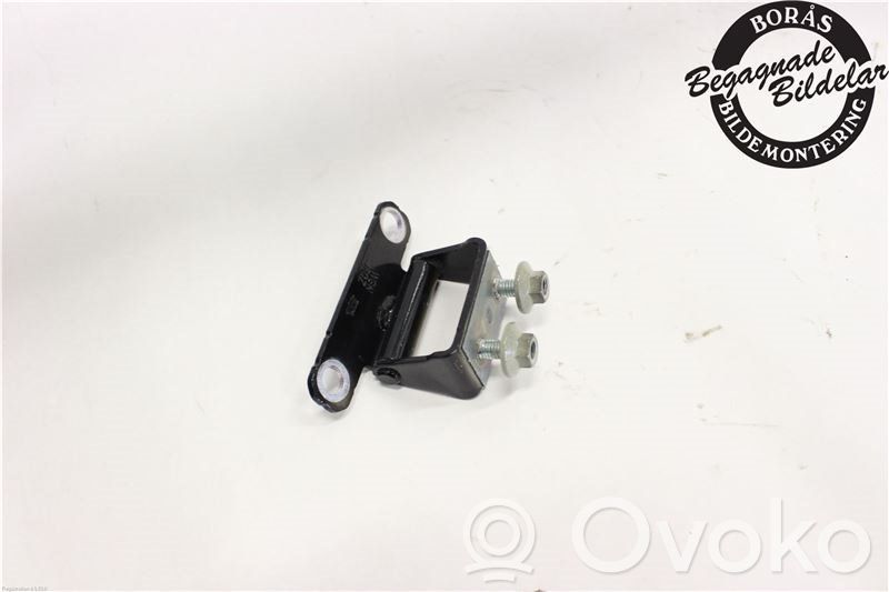 KIA Sorento Tailgate/trunk/boot hinge 
