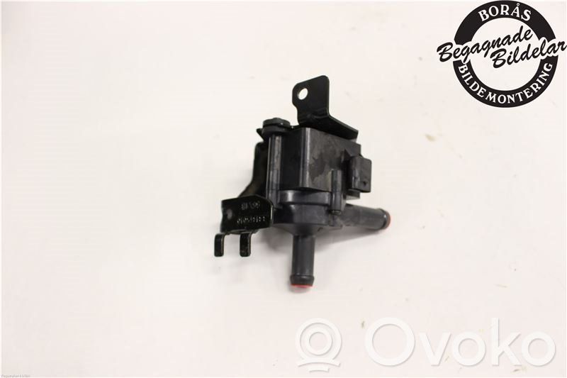 Ford Fiesta Pompe à eau de liquide de refroidissement 