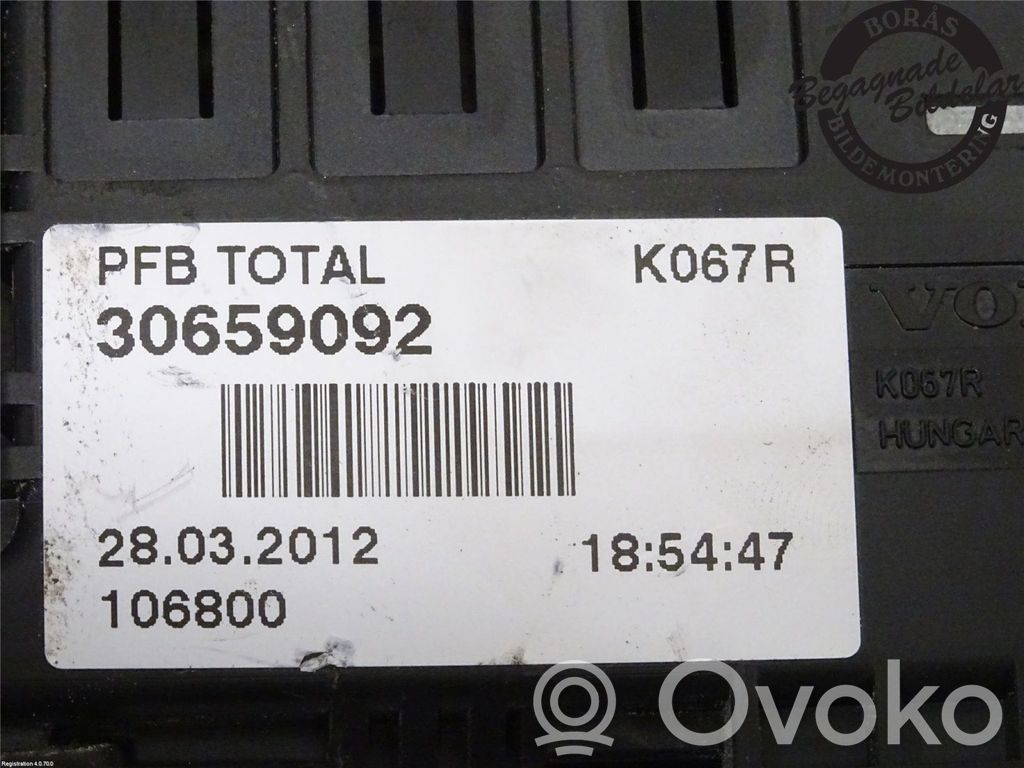 Volvo V70 Fuse module 