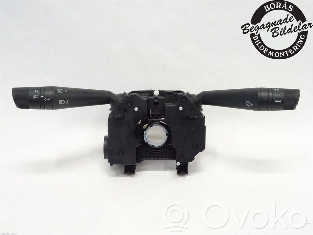 Iveco Daily 6th gen Interruptor/palanca de limpiador de luz de giro 