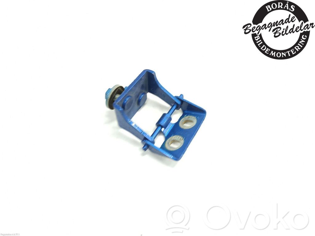 Tailgate/trunk/boot hinge   1747417,2703849
