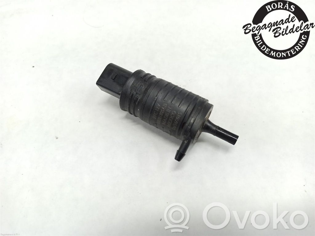 Dodge RAM Windscreen/windshield washer pump 
