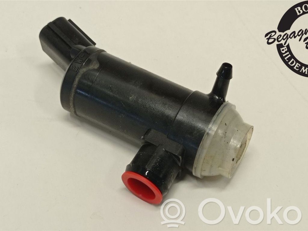 Windscreen/windshield washer pump   86611AG220
