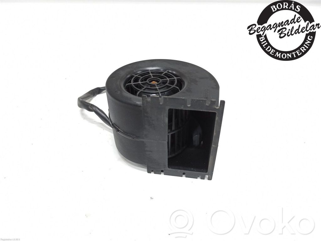 Mazā radiatora ventilators