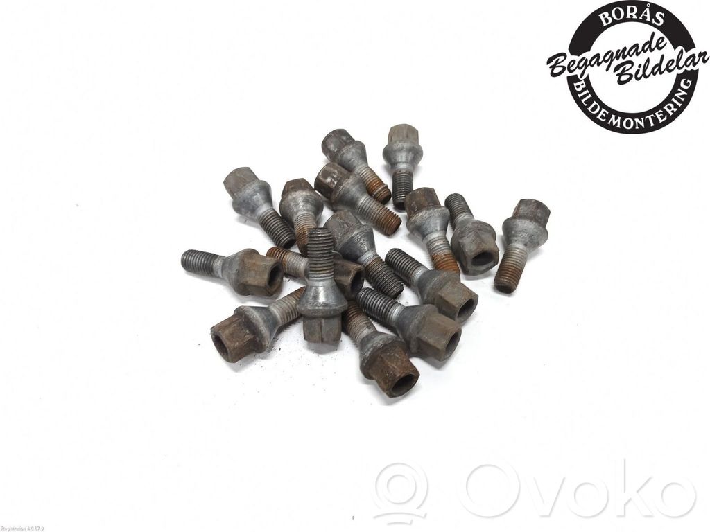 Tuercas/tornillos