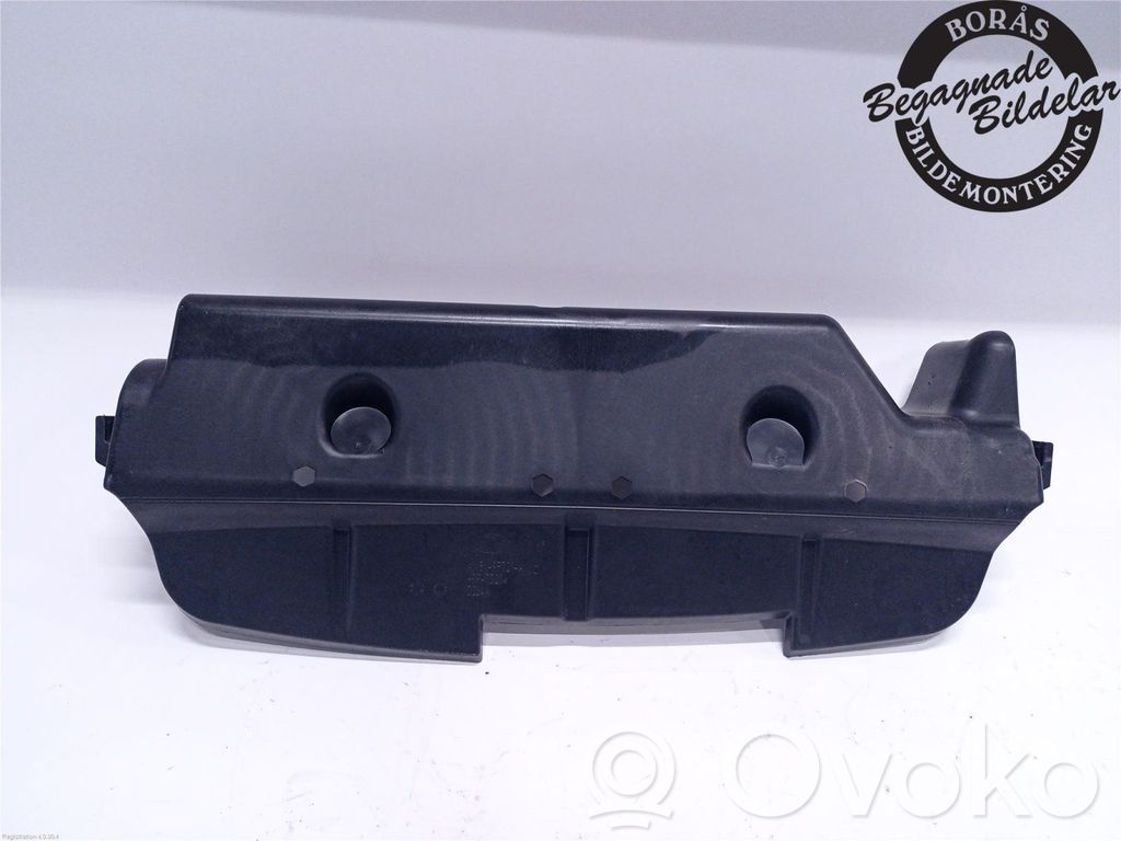 Ford Grand C-MAX Conducto/guía del intercooler 