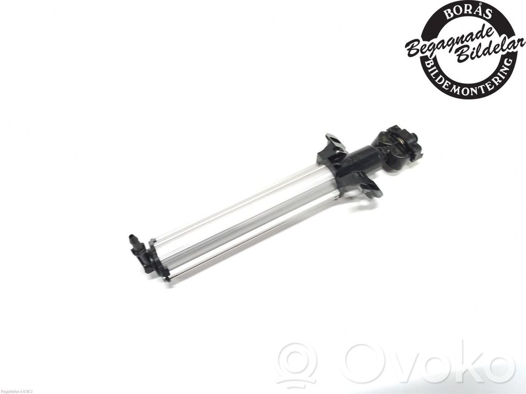 Ford Grand C-MAX Ugello a spruzzo lavavetri per faro 