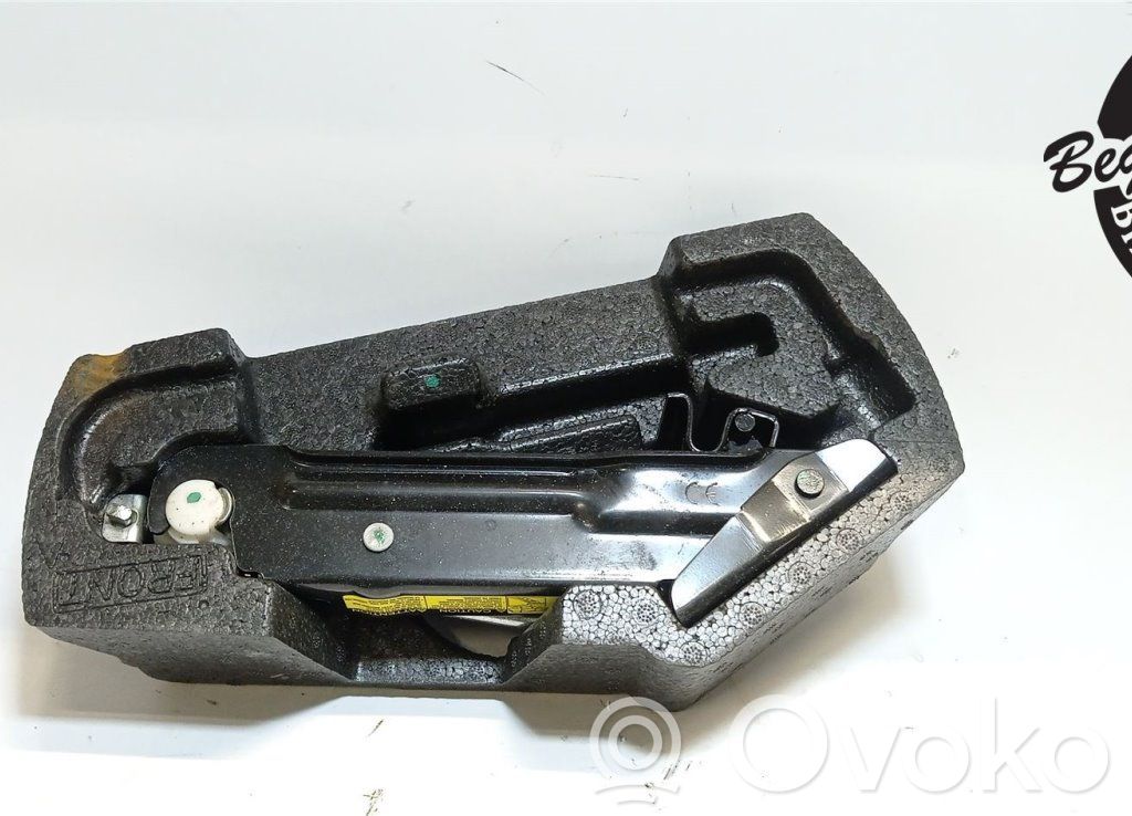 Peugeot 107 Lift Jack 