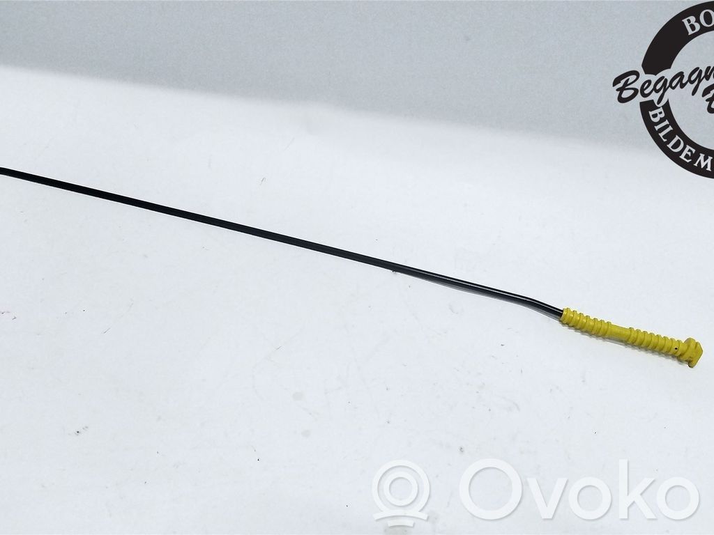 Ford Focus Konepellin tuen vastakappale 