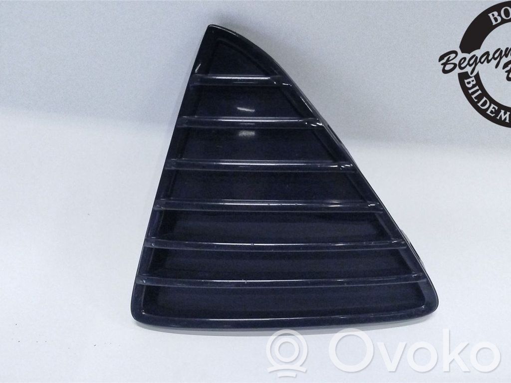 Ford Focus Front bumper lower grill 