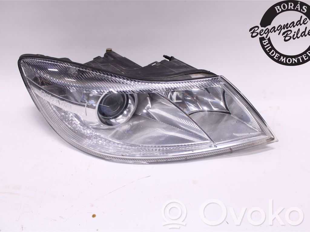 Skoda Octavia Mk2 (1Z) Lampa przednia 
