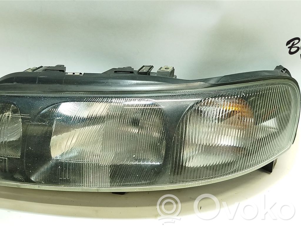 Volvo S60 Headlight/headlamp 