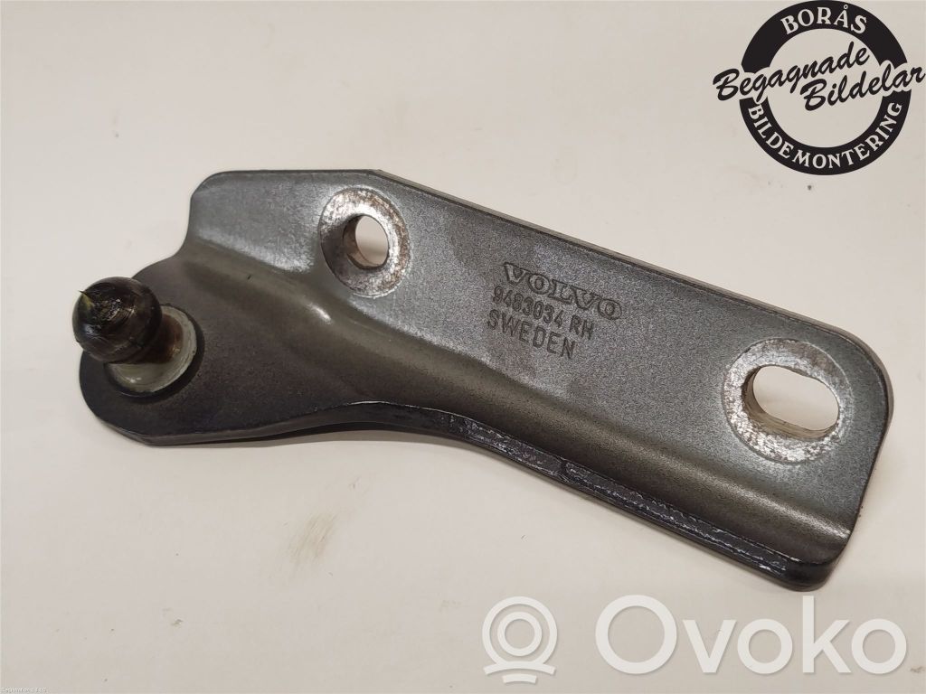 Volvo V70 Tailgate strut 