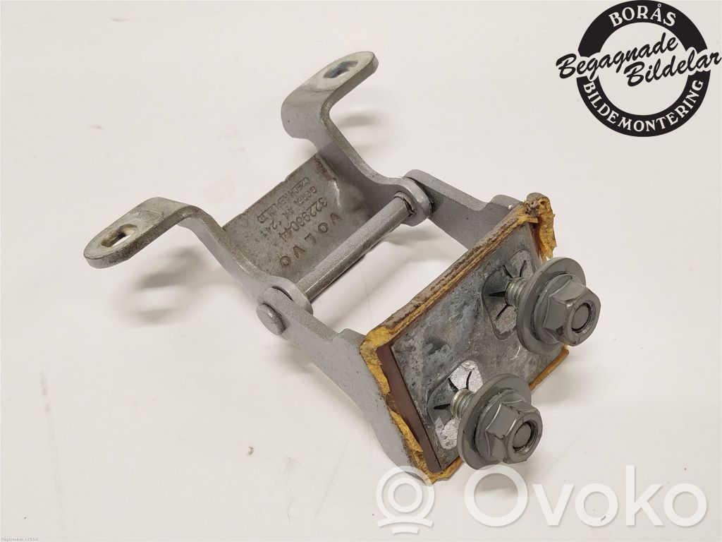 Volvo XC40 Tailgate/trunk/boot hinge 