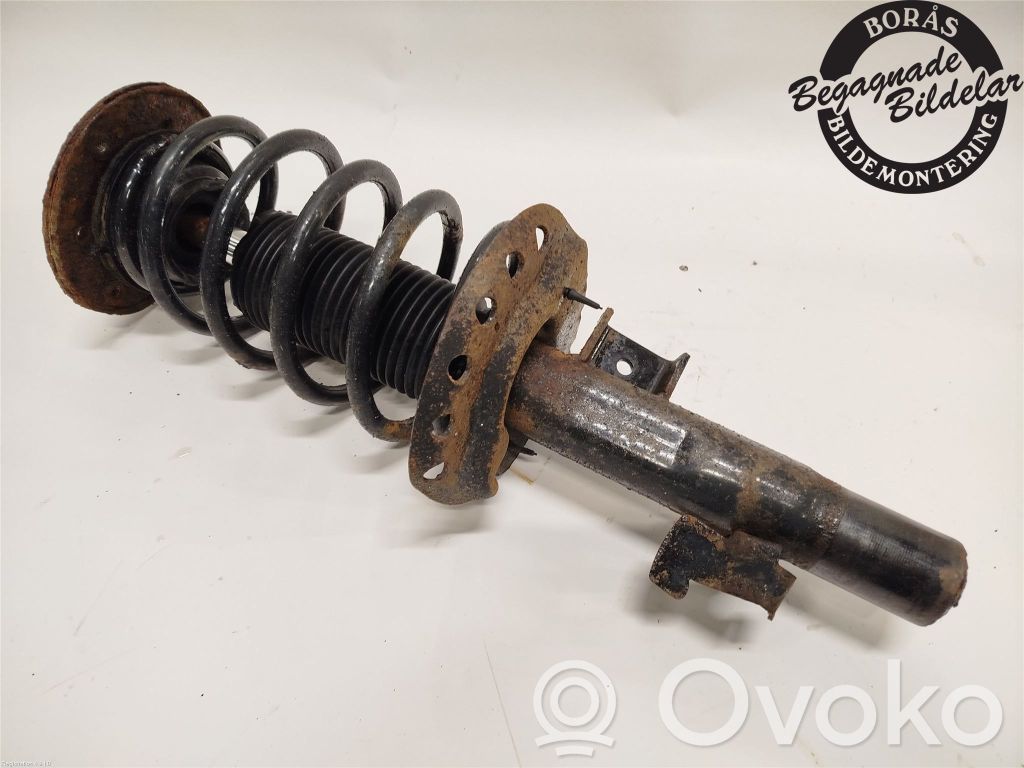Volvo V70 Front shock absorber with coil spring 