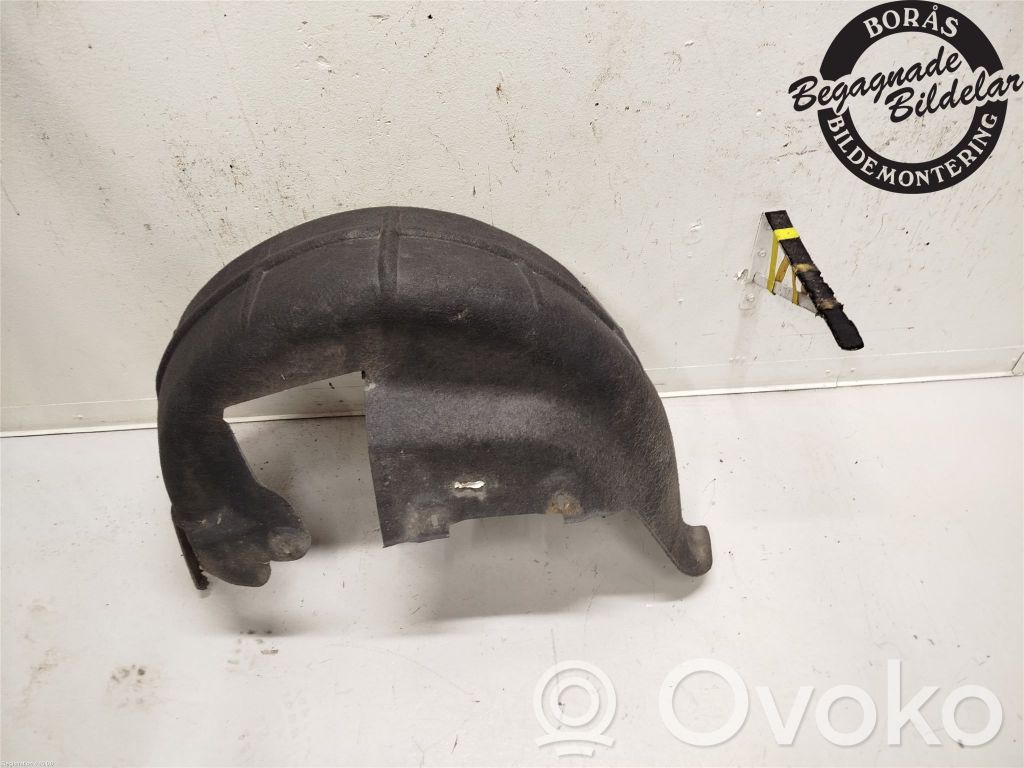 Volvo V70 Apărători interioare aripă roată față 