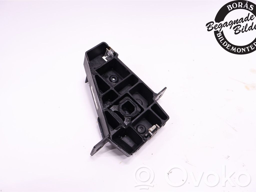 Jeep Cherokee Radiator support slam panel bracket 