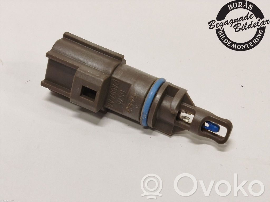 Ford Kuga II Mass air flow meter 
