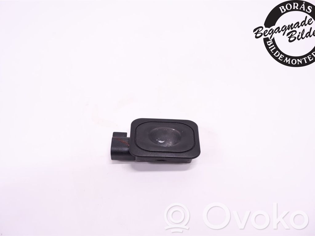 Ford Galaxy Tailgate/boot open switch button 