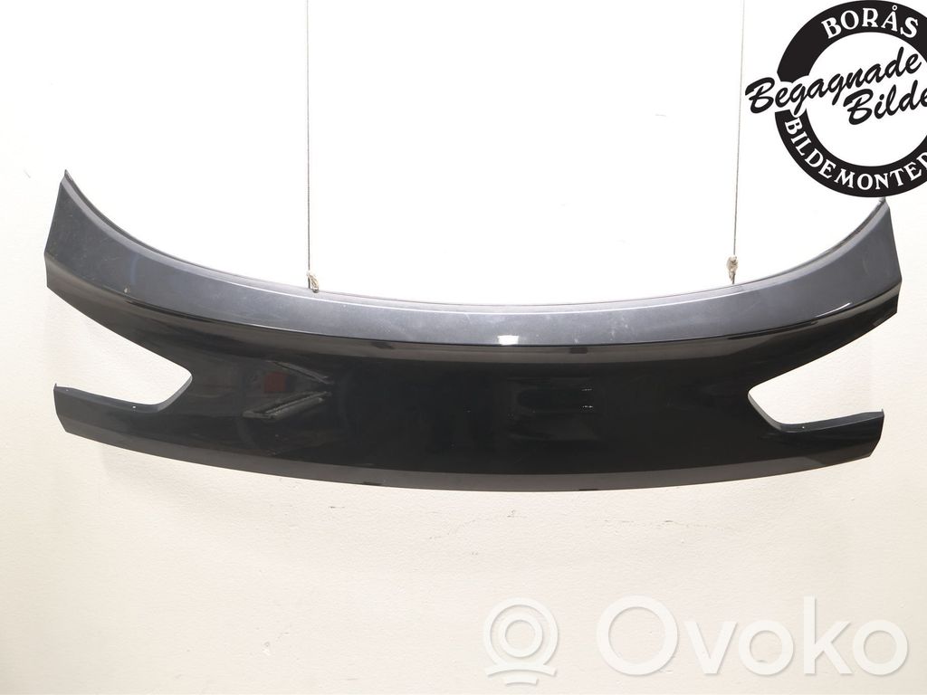 KIA Xceed Moldura de la puerta trasera 