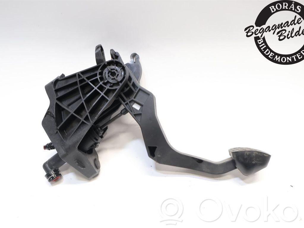 Volkswagen Polo V 6R Pedał sprzęgła 