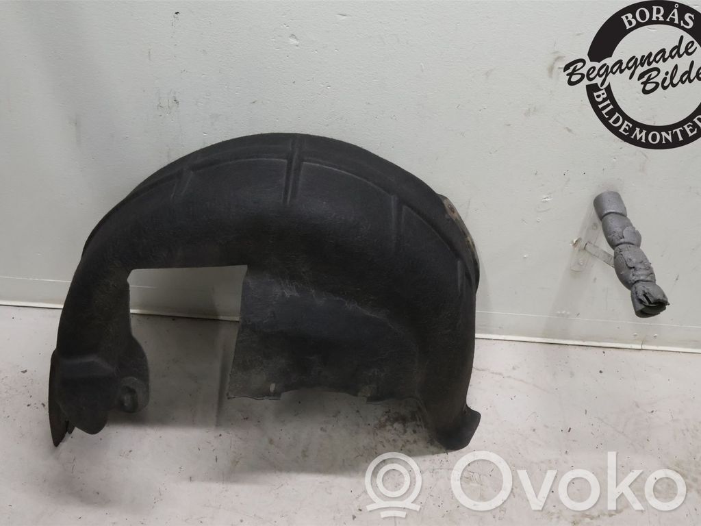 Volvo V70 Apărători interioare aripă roată față 