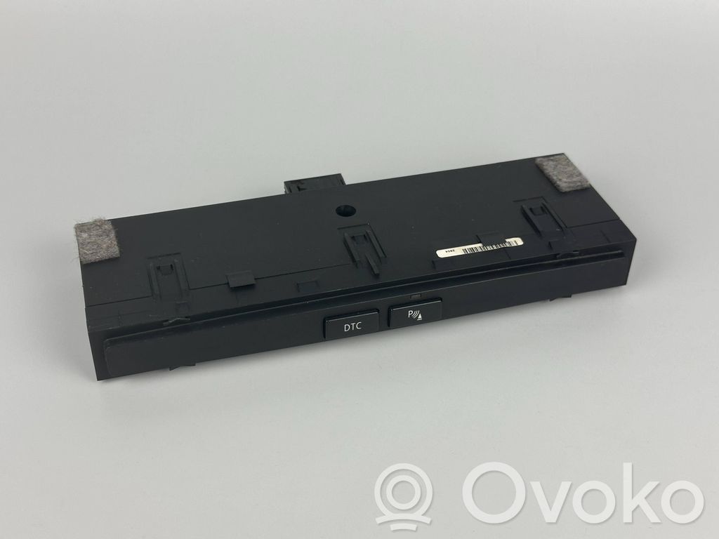 BMW 5 E60 E61 Comutator senzor parcare (PDC) 