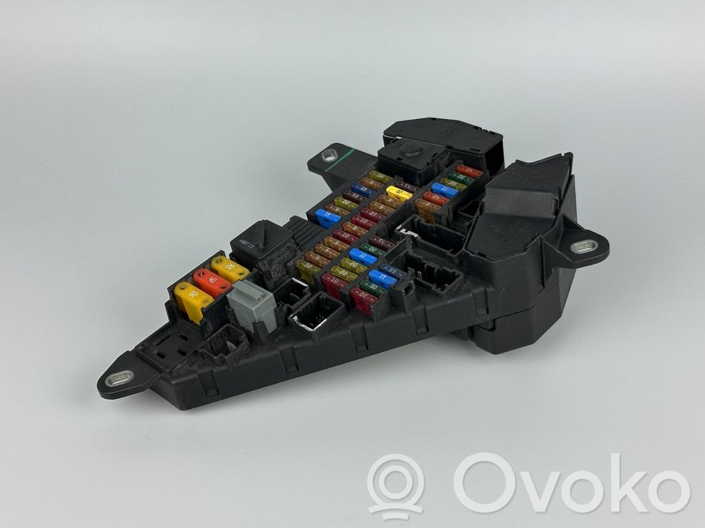 Módulo de fusible   6906588,518811047